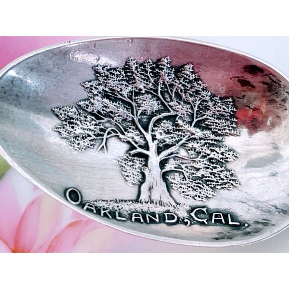Antique Sterling silver Oakland California Souvenir Spoon Ornate Tree - Picture 12 of 13